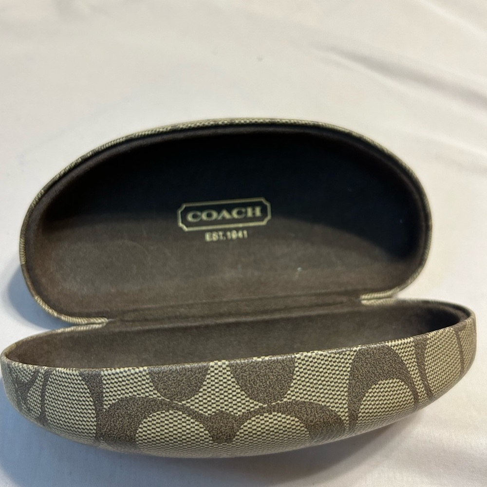Coach sunglass/glasses case